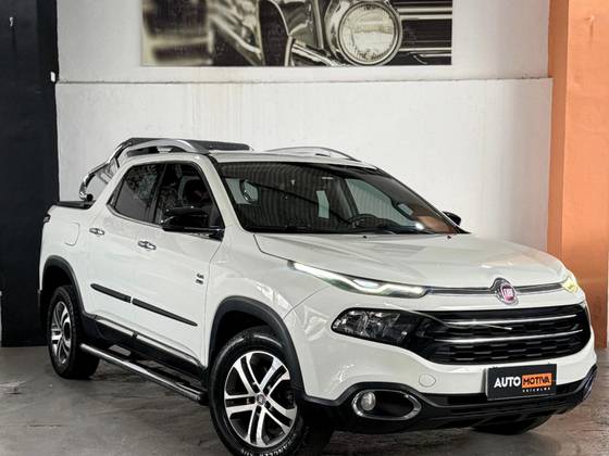 FIAT TORO 2.0 16V TURBO DIESEL FREEDOM 4WD AT9